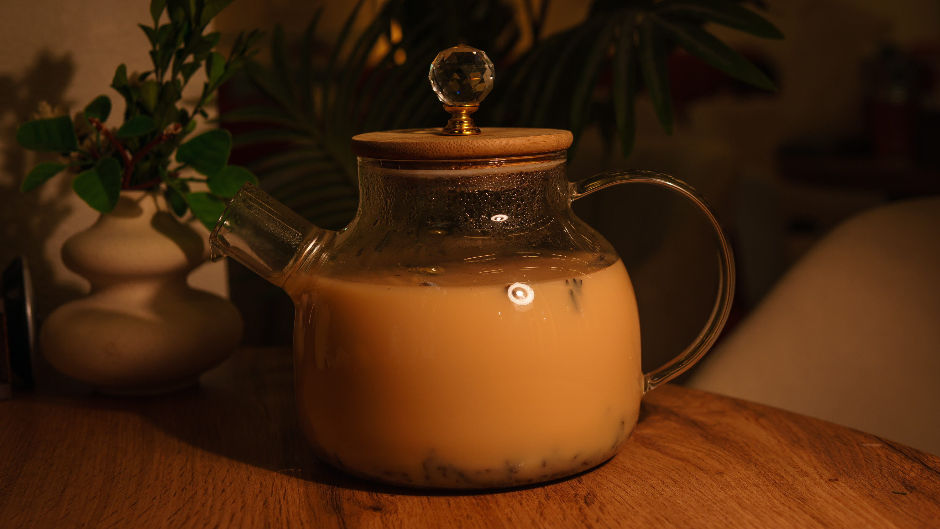 Чай черный с молоком 0,4л